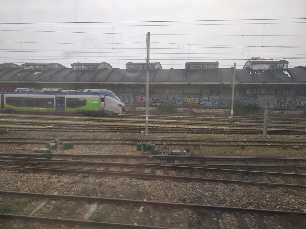 Arrivée en gare d'Amiens.